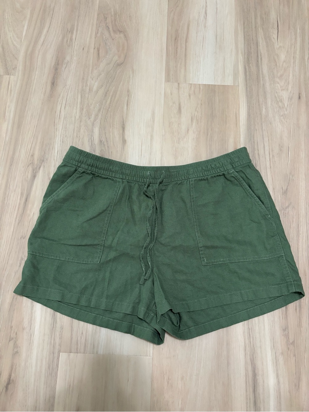 J. Crew Green Drawstring Pocket Athletic Shorts